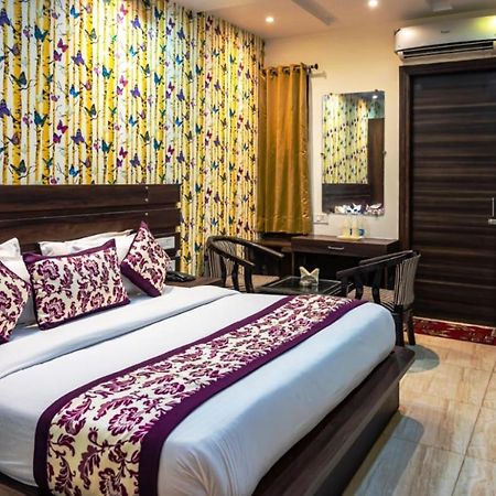 Hotel Royals Grand Galaxy Amritszár Kültér fotó